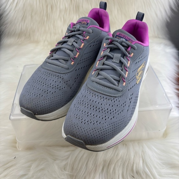 SKECHERS WOMAN SNEACKERS SIZE8.5 
RUNNING SHOES - Picture 5 of 10